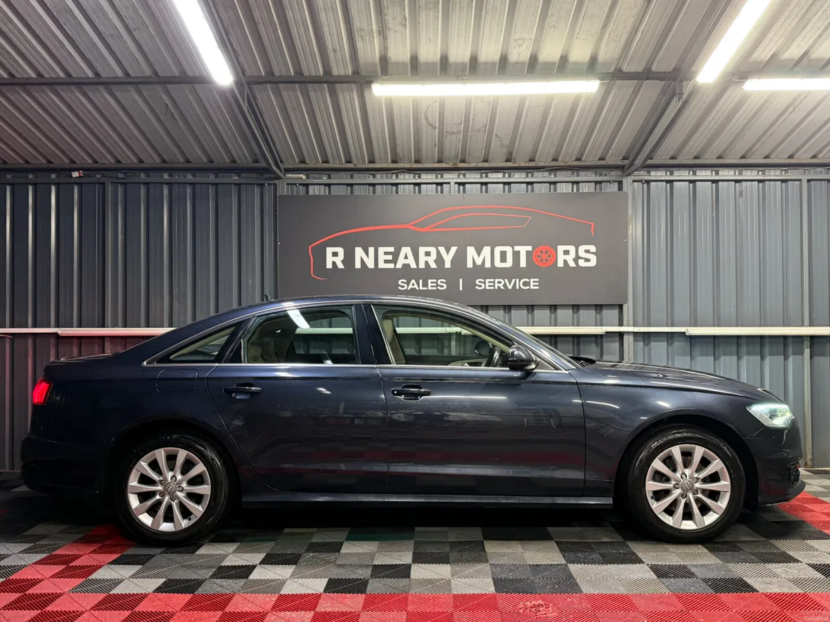 2015 152 Audi A6 2.0TDI 190 'Ultra' S-Tronic SE - Image 4