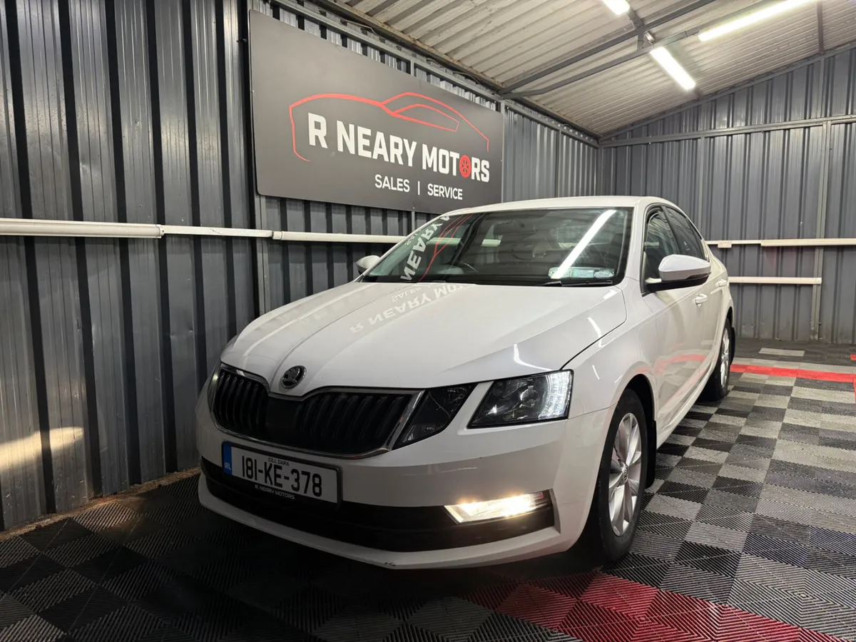 2018 Skoda Octavia AMBITION 1.0TSI 115HP Manual - Image 6