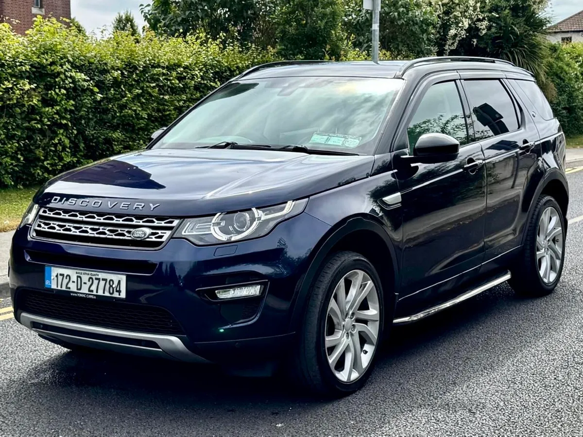 Land Rover Discovery 7 Seater Automatic - Image 3
