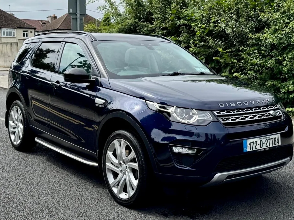 Land Rover Discovery 7 Seater Automatic - Image 1