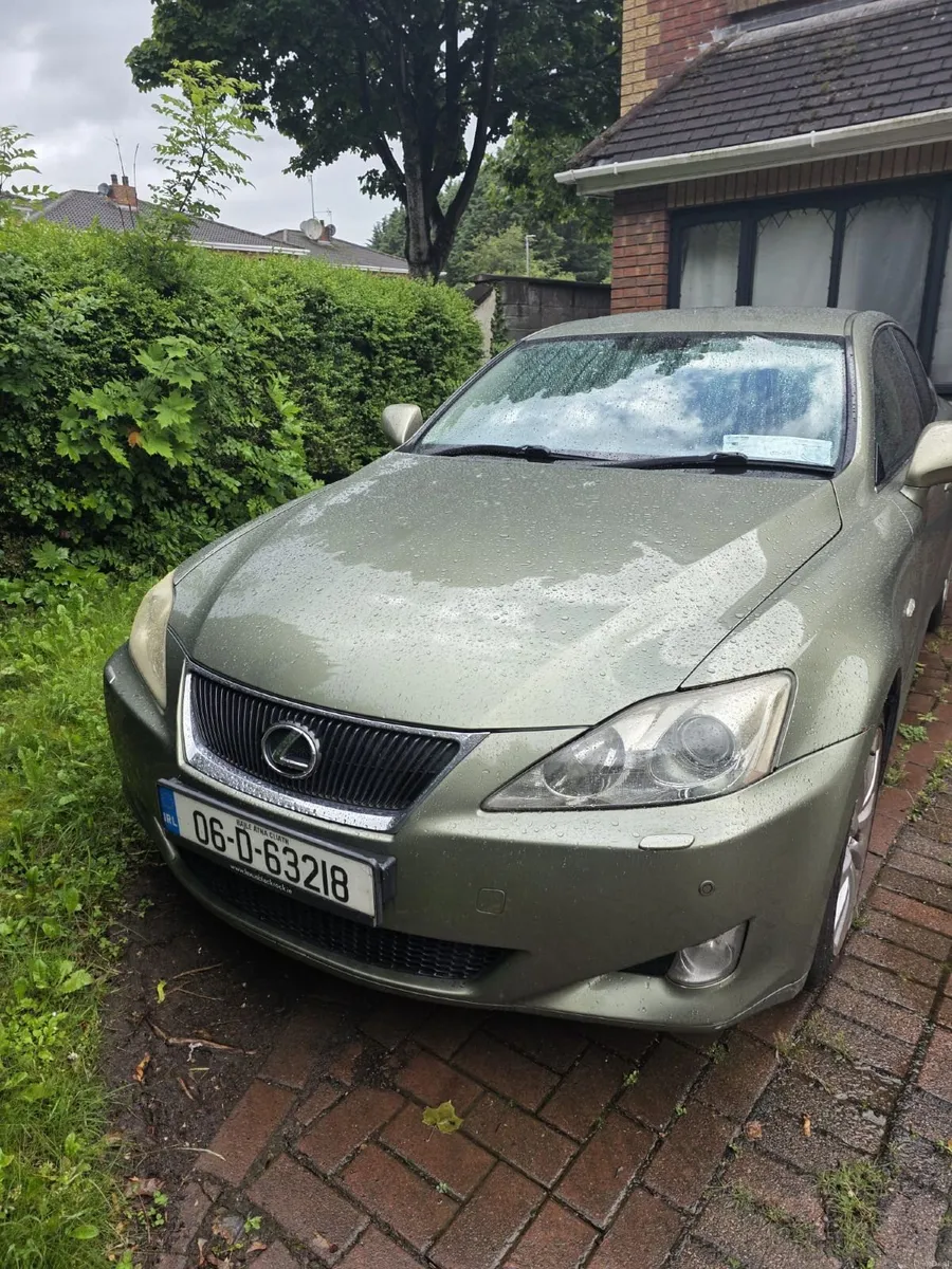 Lexus IS 250 Executive - Image 4