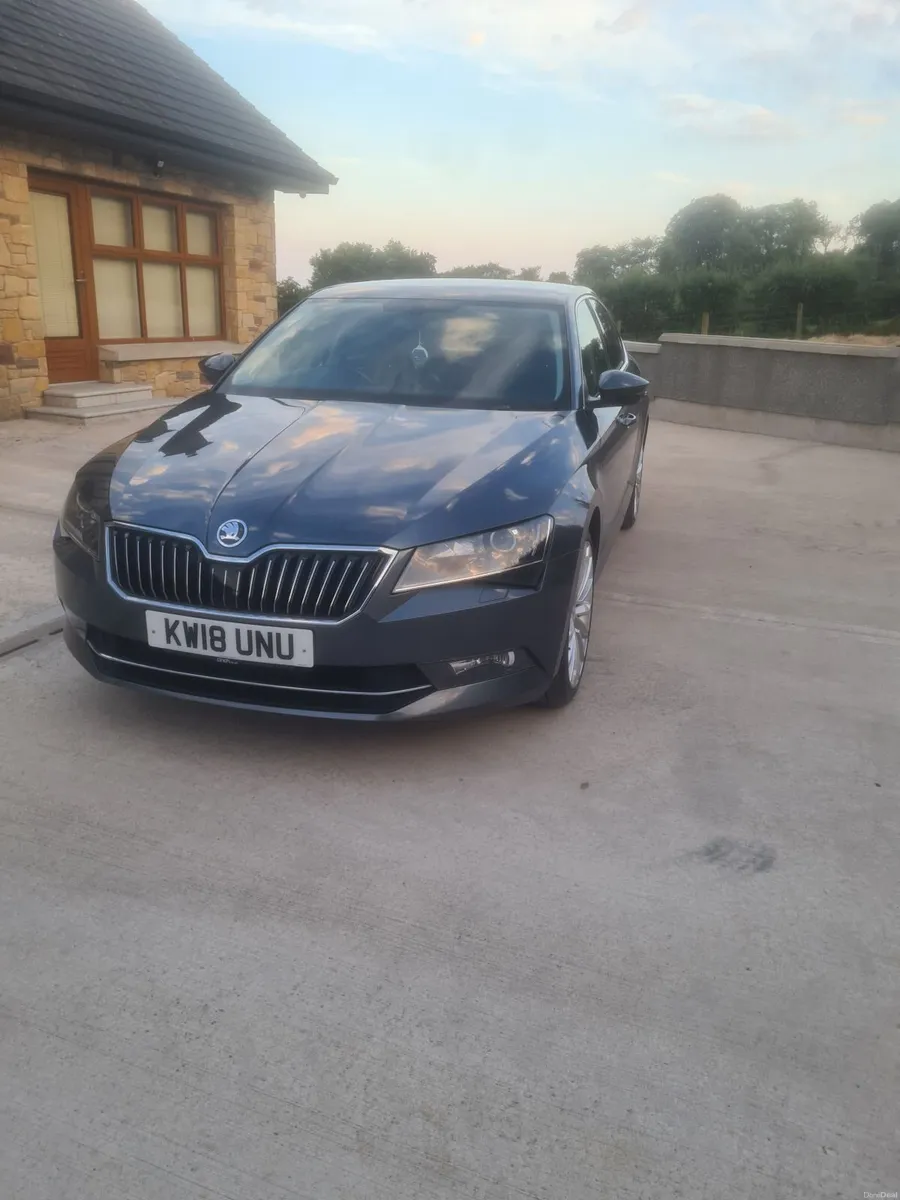 Skoda Superb 2018 - Image 1