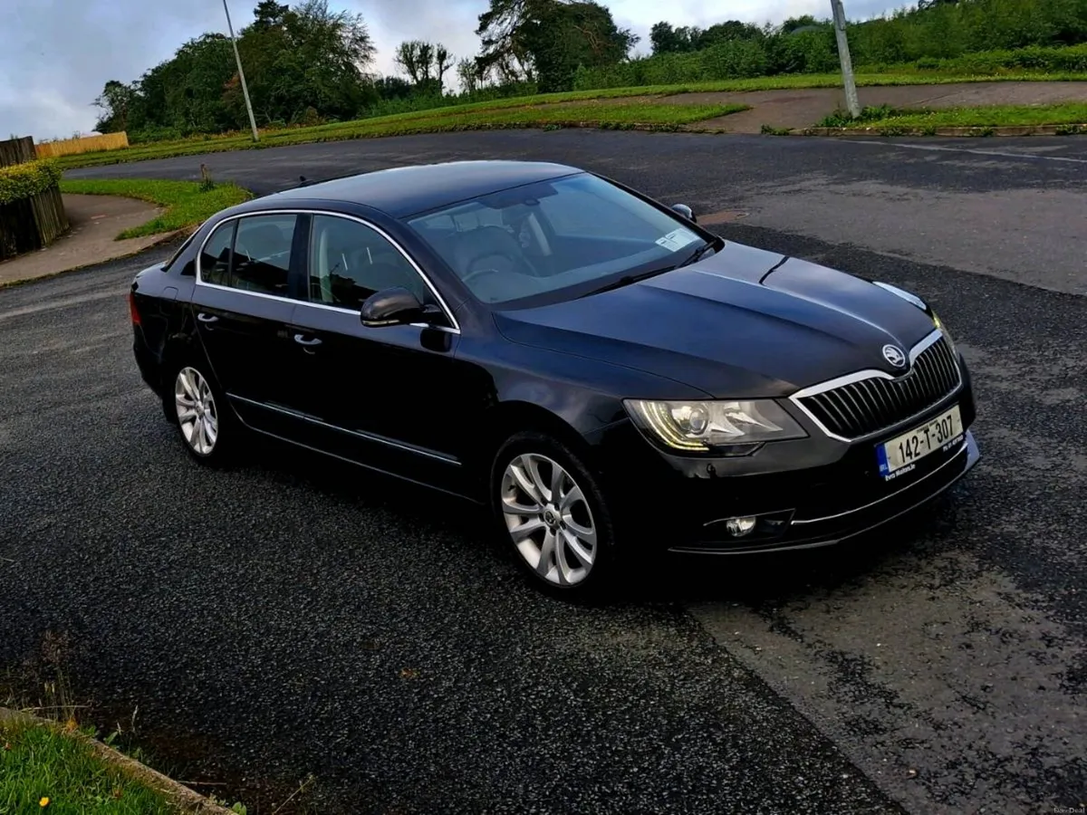 SKODA SUPERB 142 1.6 TDI MODEL HIGLINE - Image 1