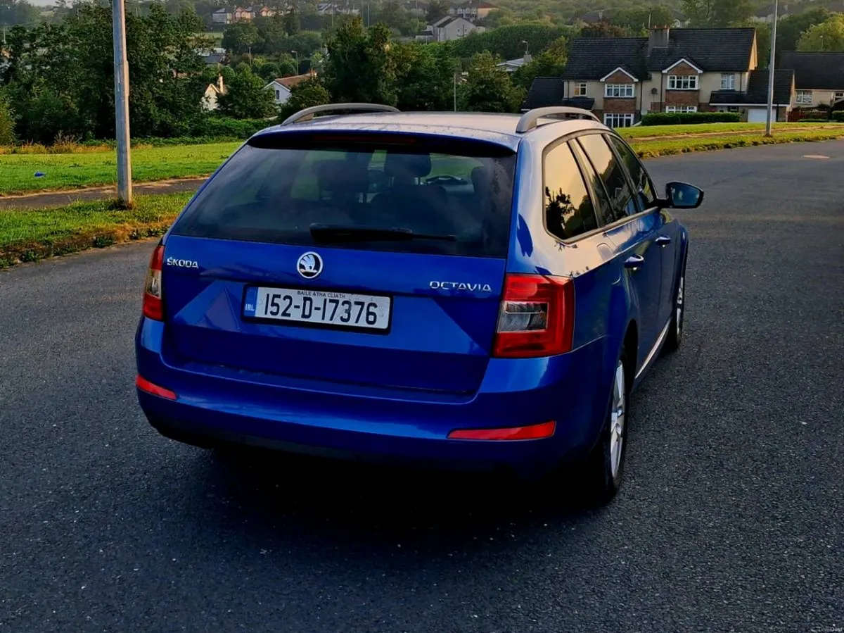 SKODA OCTAVIA 152 1.6 TDI ESTATE - Image 4