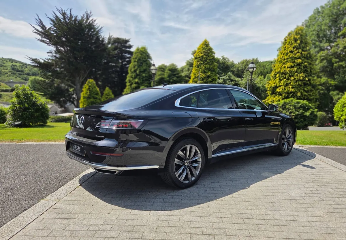 2022 Volkswagen Arteon 1.4 TSI Elengance PHEV - Image 4