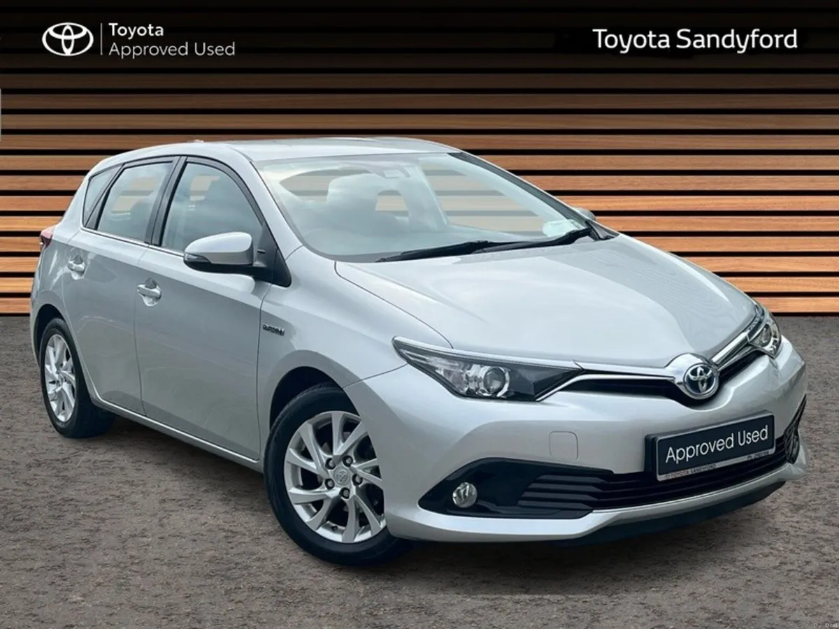 Toyota Auris 1.8 HYBRID ICON AUTOMATIC // AIRCON / - Image 1