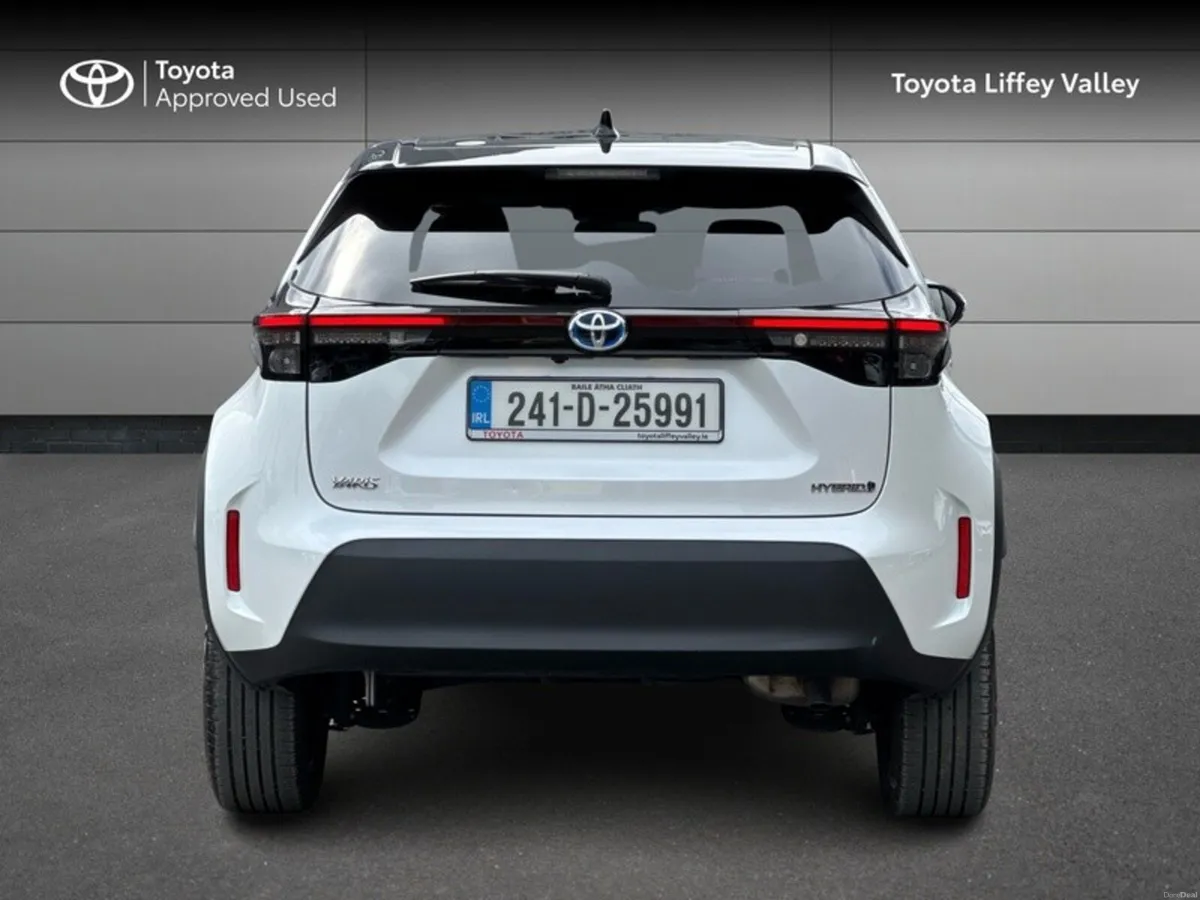 Toyota Yaris Cross YARIS CROSS LUNA SPORT - Image 4
