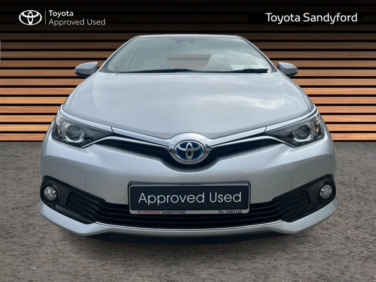 Toyota Auris 1.8 HYBRID ICON AUTOMATIC // AIRCON / - Image 5