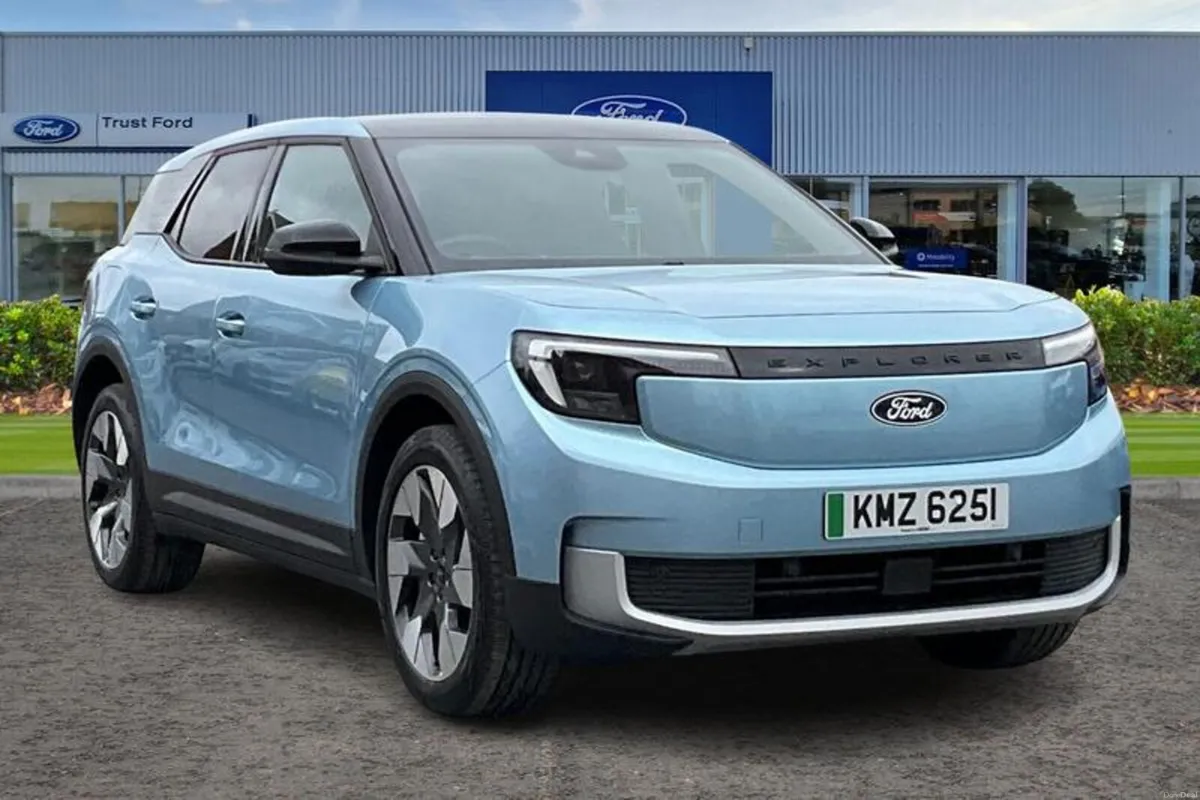 Ford Explorer Extended Range 79kWh Premium SUV 5dr - Image 1
