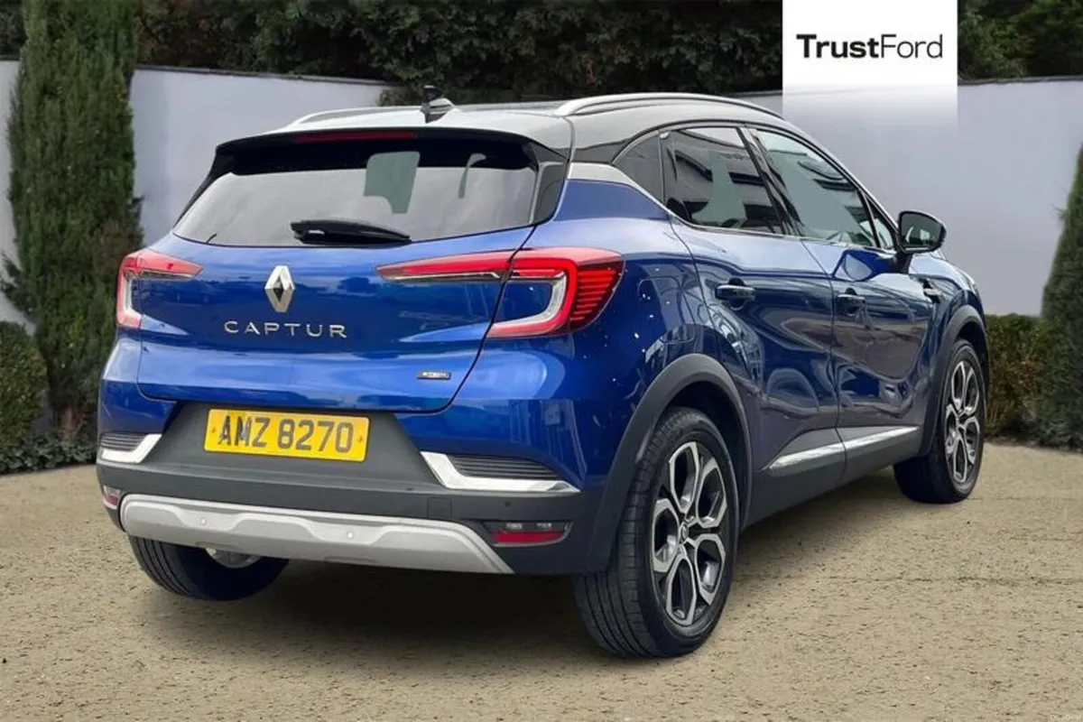 Renault Captur Techno - Image 4