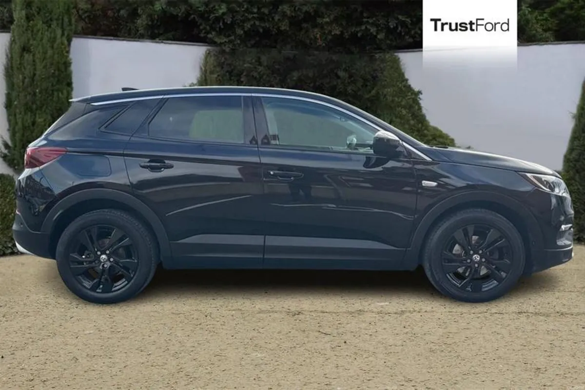 Vauxhall Grandland X Sport Nav - Image 3