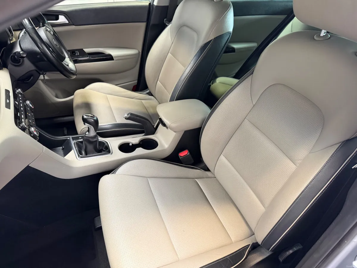 2020 Kia Sportage K3 Diesel - Image 2