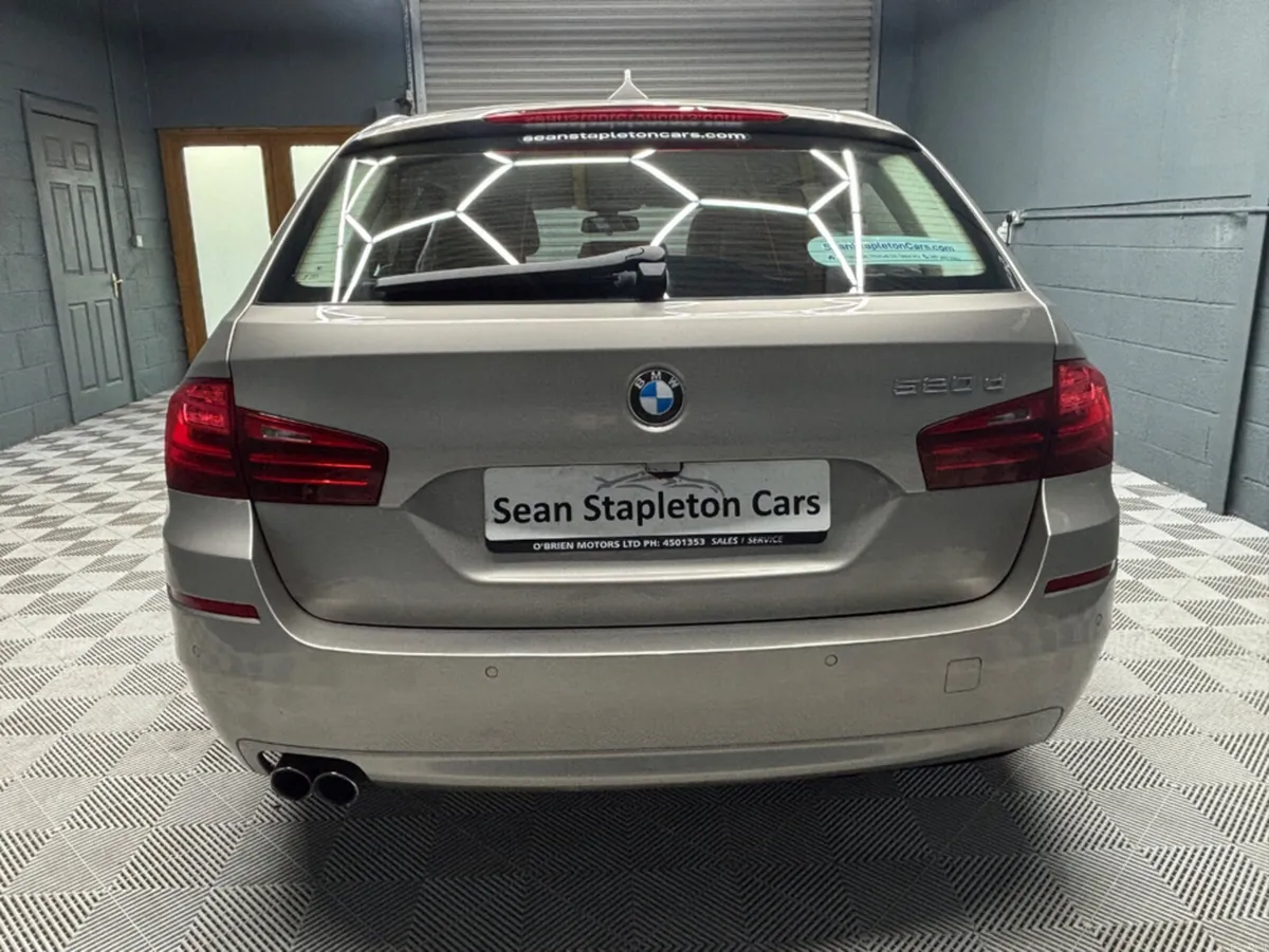 BMW 5-Series D 5L32 4DR SE1 - Image 6