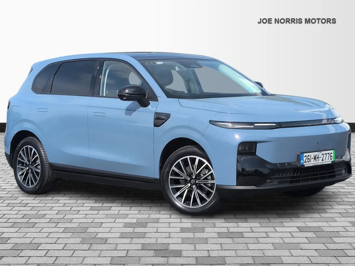 Leapmotor B10 DESIGN BEV 67.1KWH 434KM DEMO MODEL - Image 1