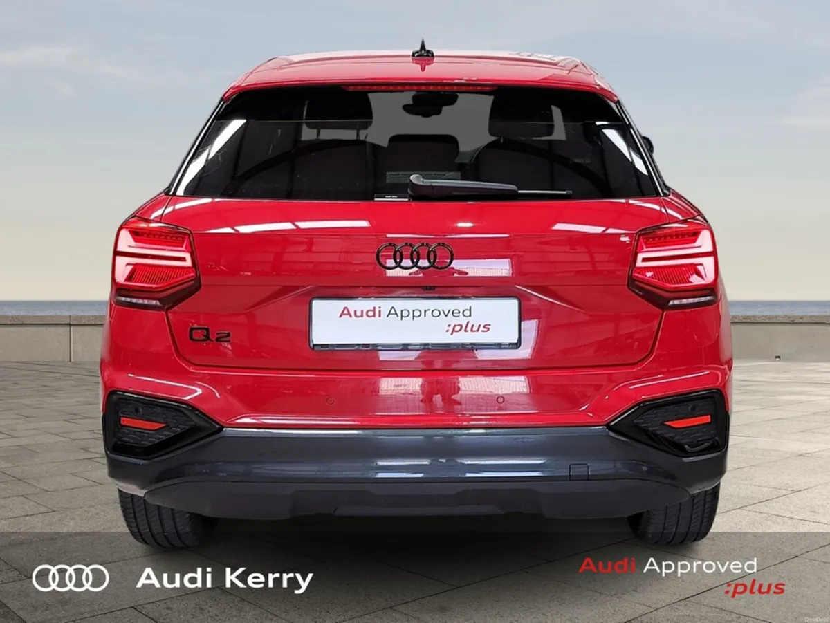 Audi Q2 1.5 35TFSI 150BHP ADVANCED BLACK EDITION A - Image 6