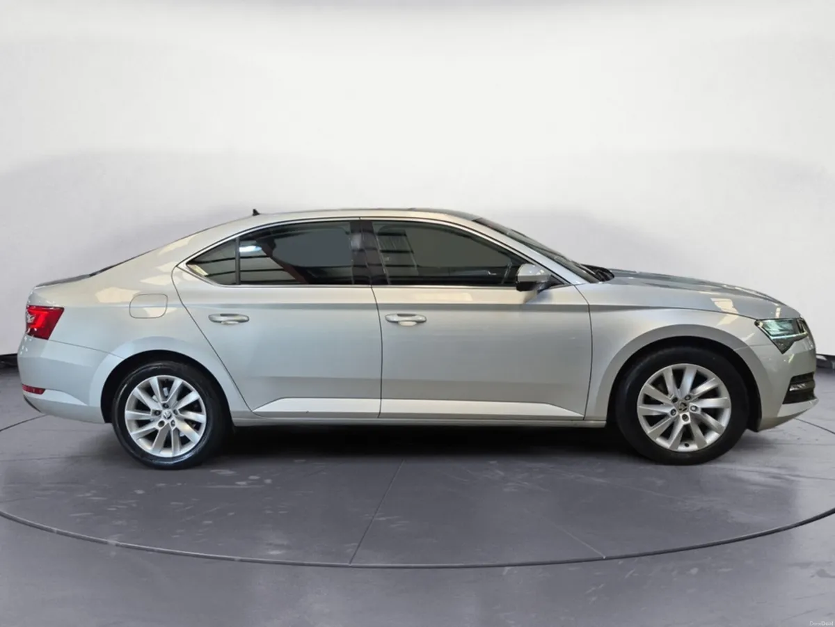 Skoda Superb Ambition 2.0 TDI 150HP - Image 4
