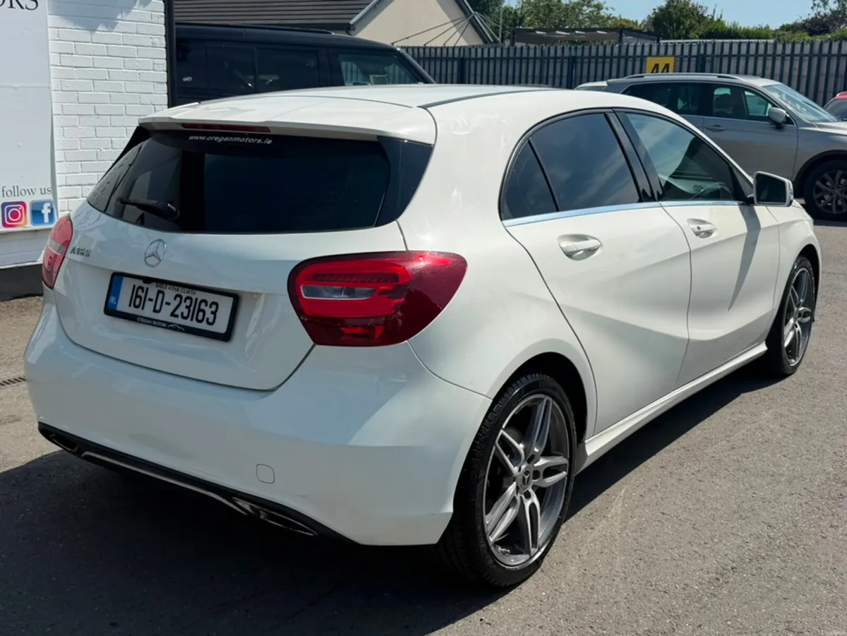Mercedes-Benz A-Class A160 URBAN - Image 4