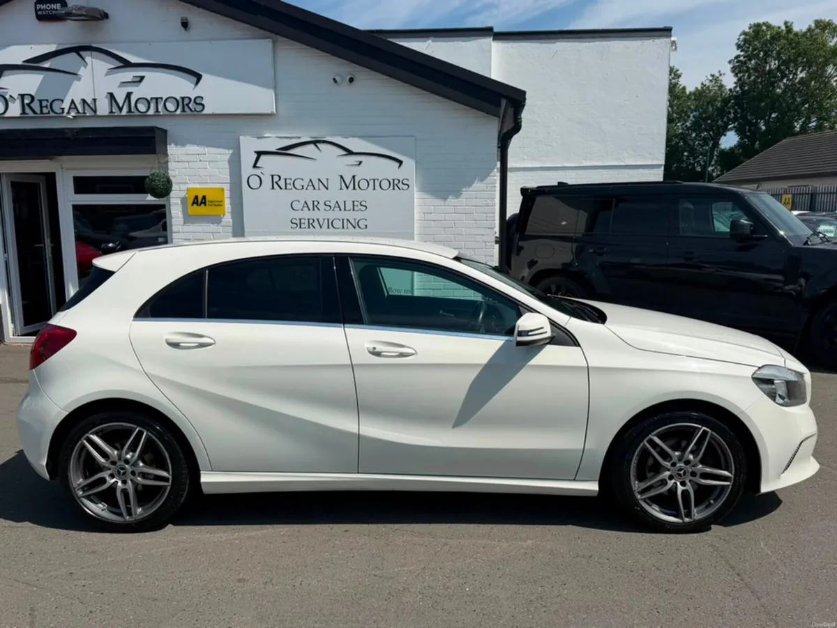 Mercedes-Benz A-Class A160 URBAN - Image 2