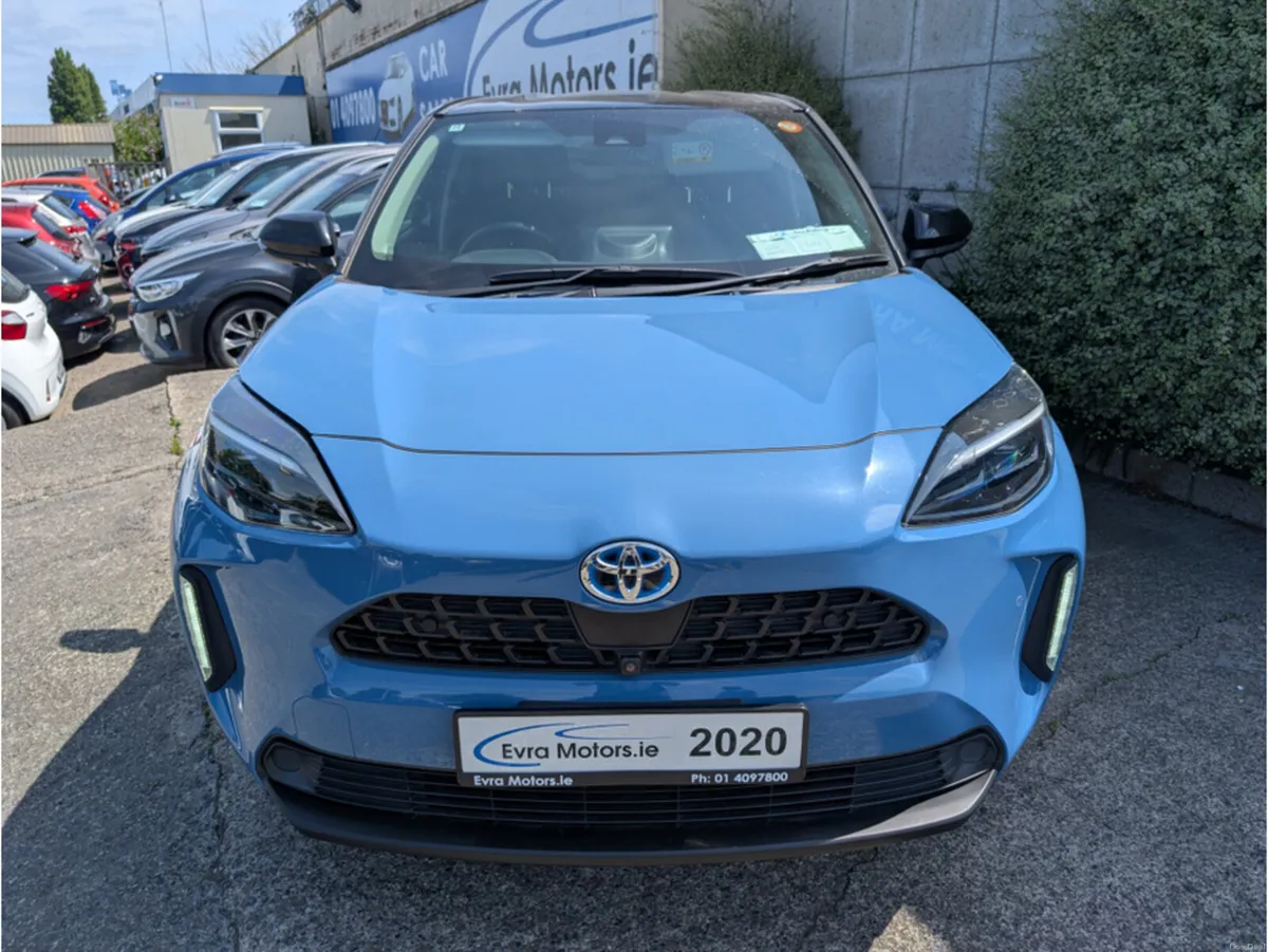 Toyota Yaris Cross G HYBRID AUTOMATIC 1.5 PETROL / - Image 2