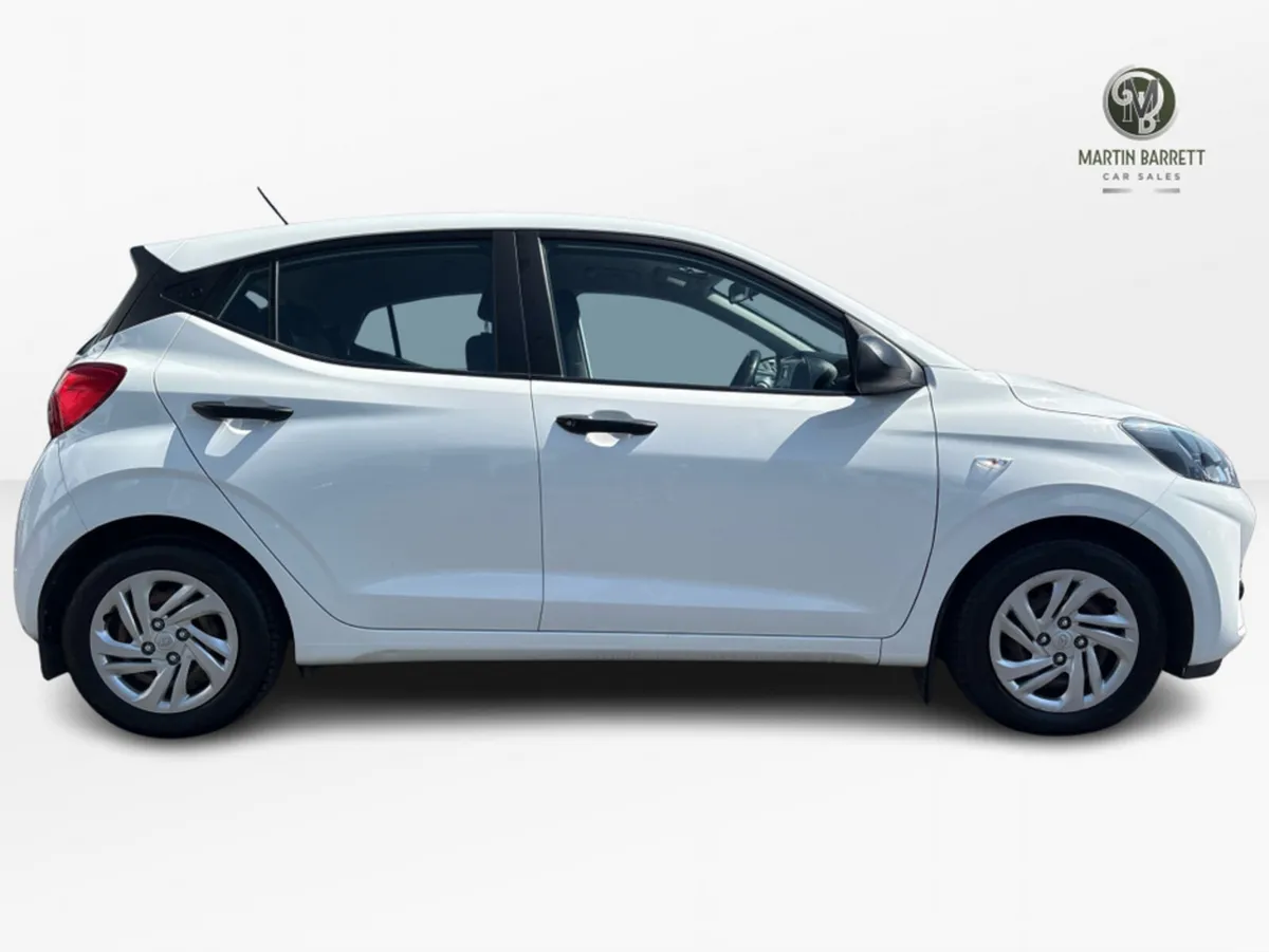 Hyundai i10 CLASSIC 5DR - Image 4