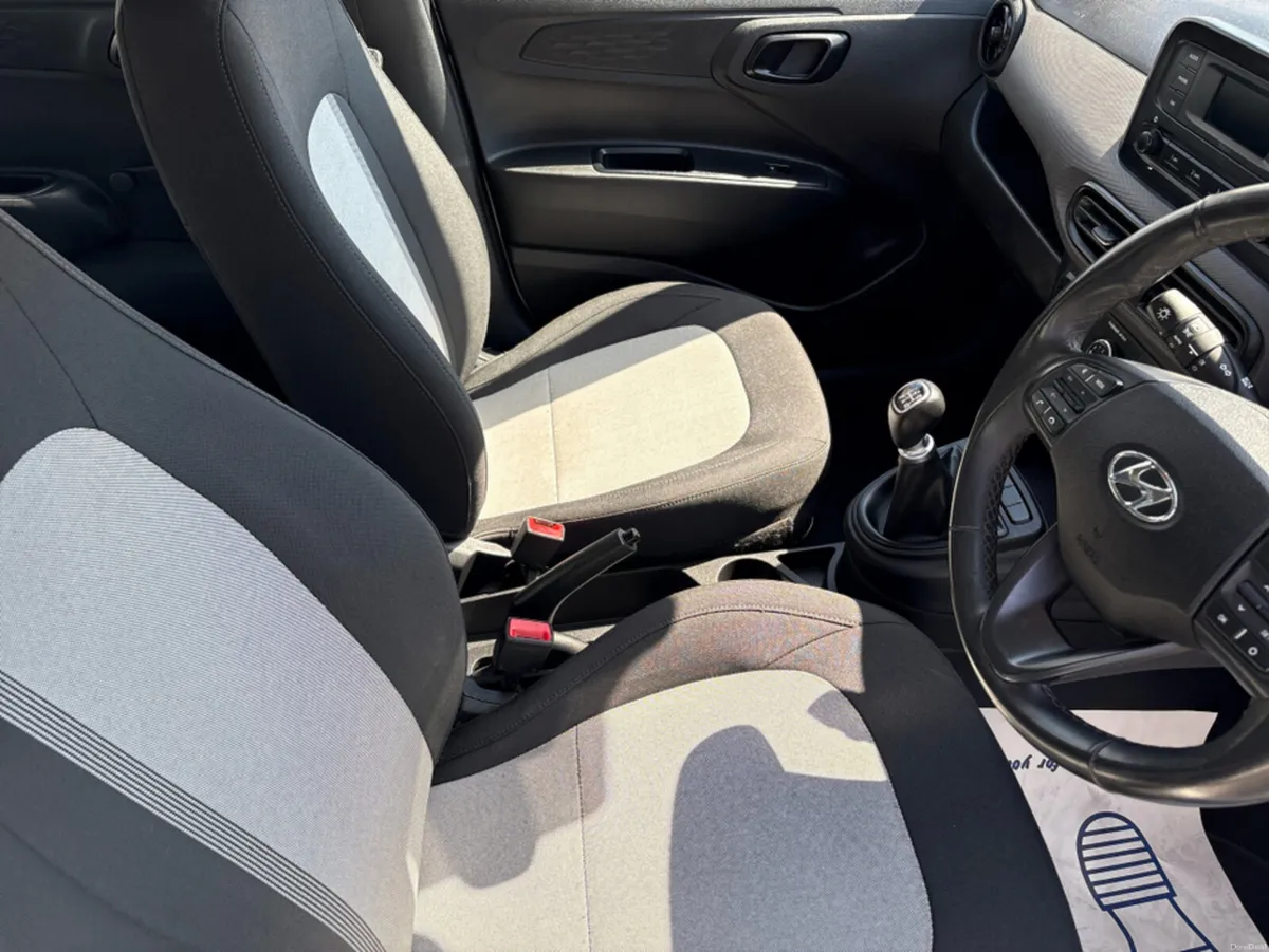 Hyundai i10 CLASSIC 5DR - Image 6