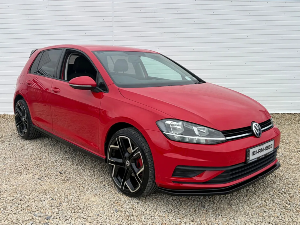 Volkswagen Golf 1.6 TDI S 115PS 5DR - Image 6