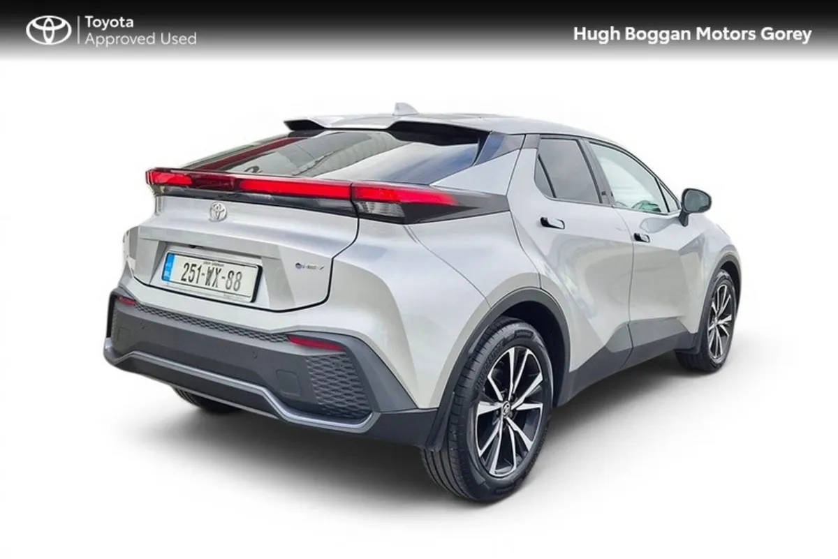 Toyota C-HR C-HR HYBRID SPORT - Image 2