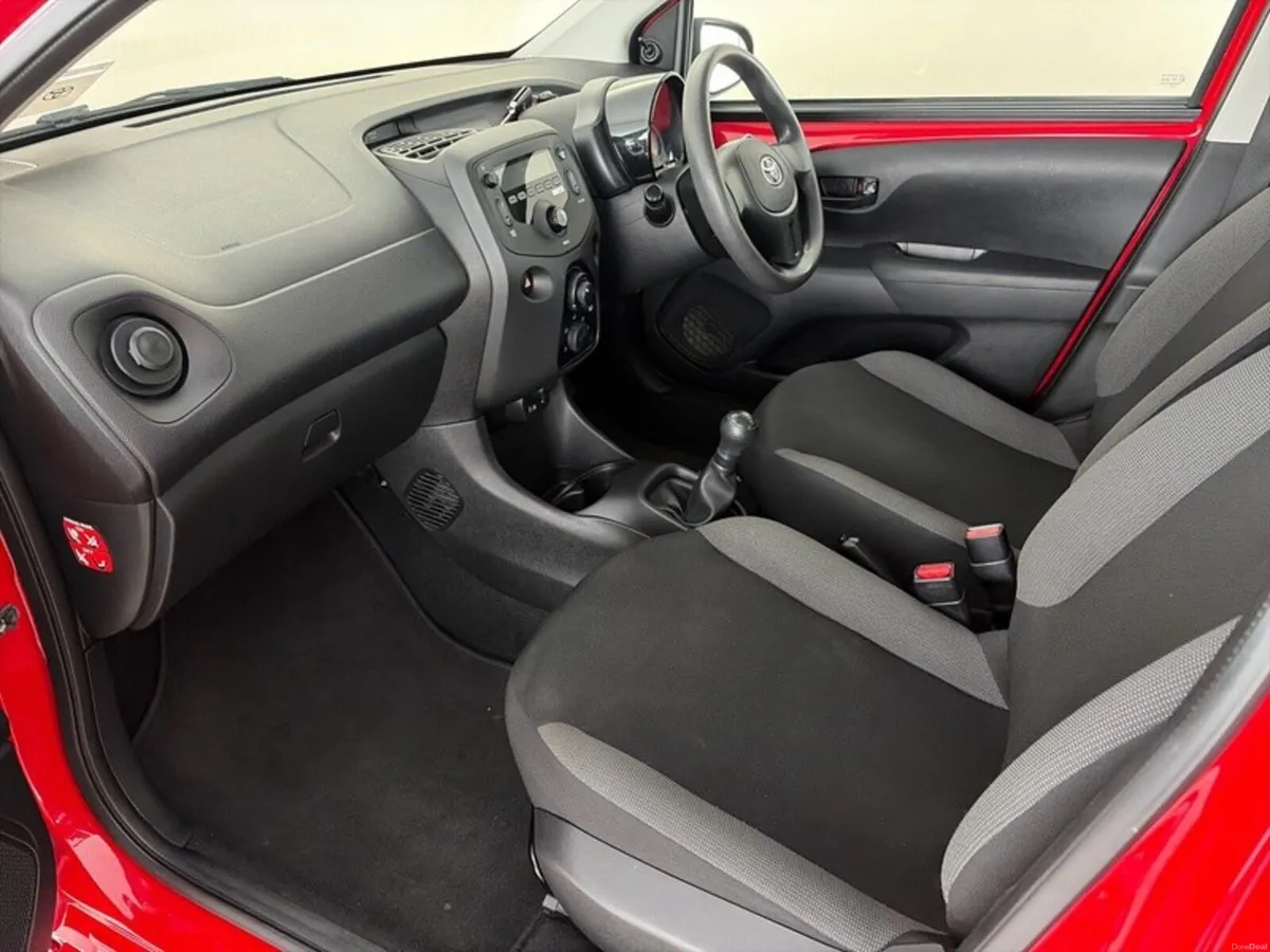 Toyota Aygo 1.0 VVT-I X 5DR - Image 6