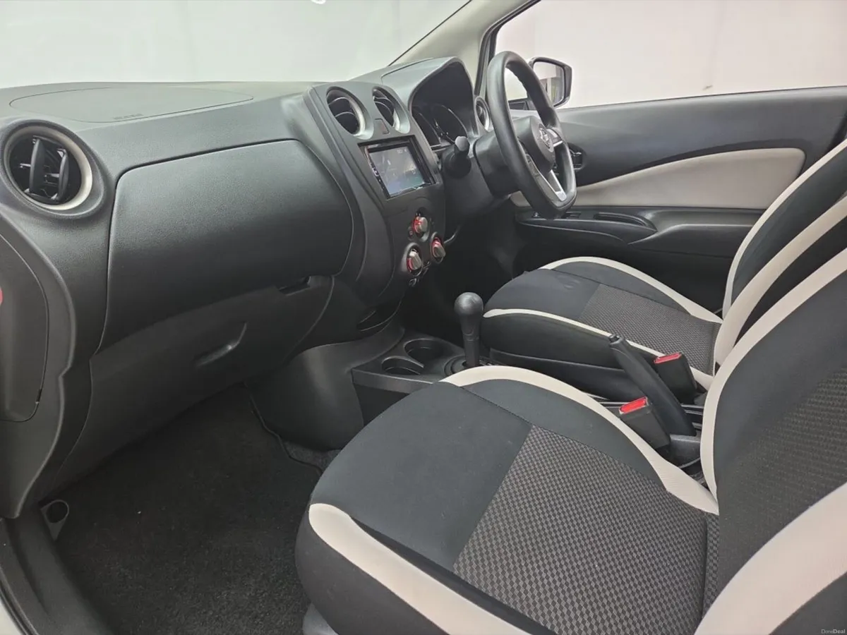 Nissan Note 1.2 AUTO 5 DR - Image 4