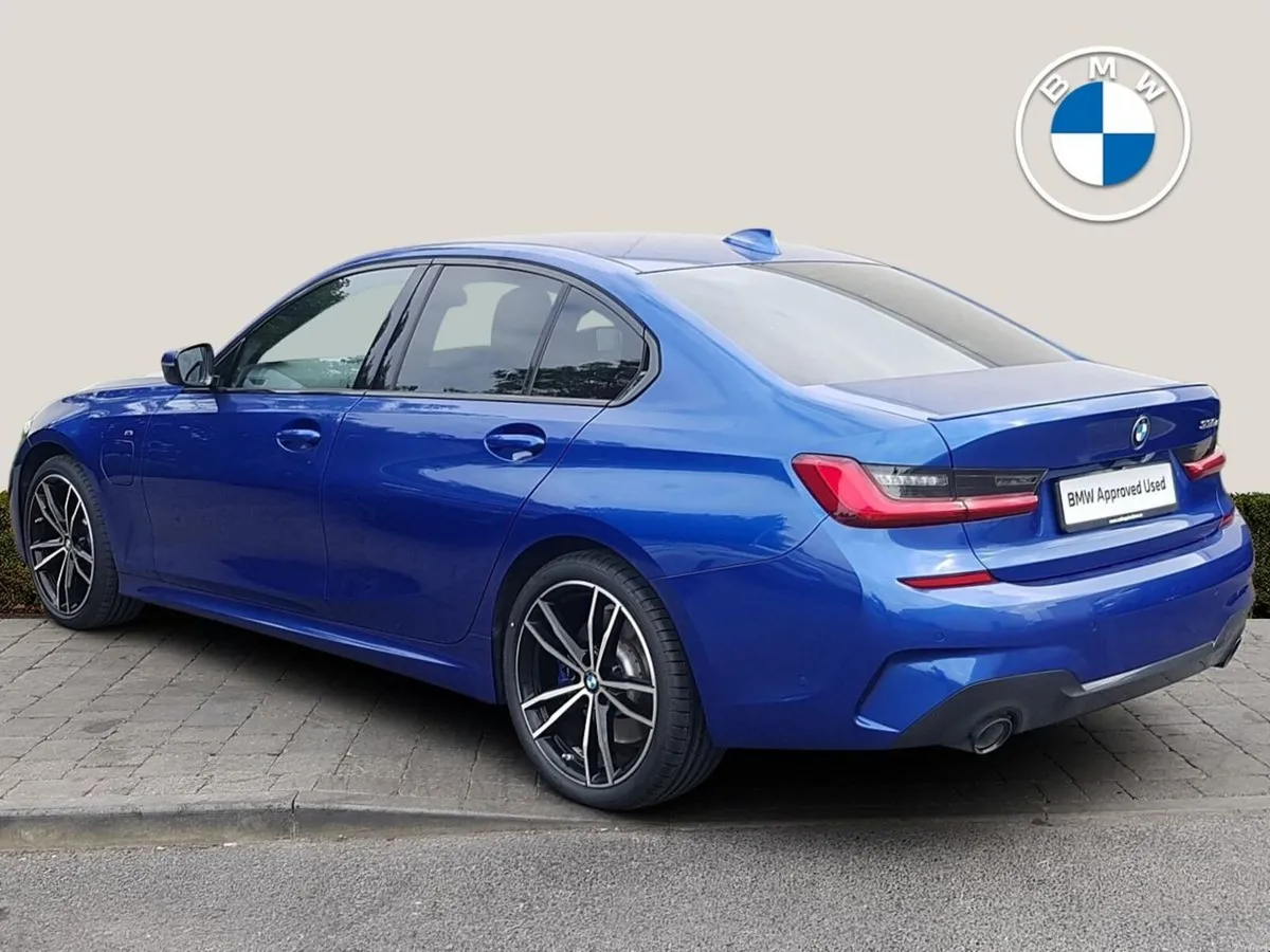 BMW 3-Series 330e M Sport Auto - Image 2