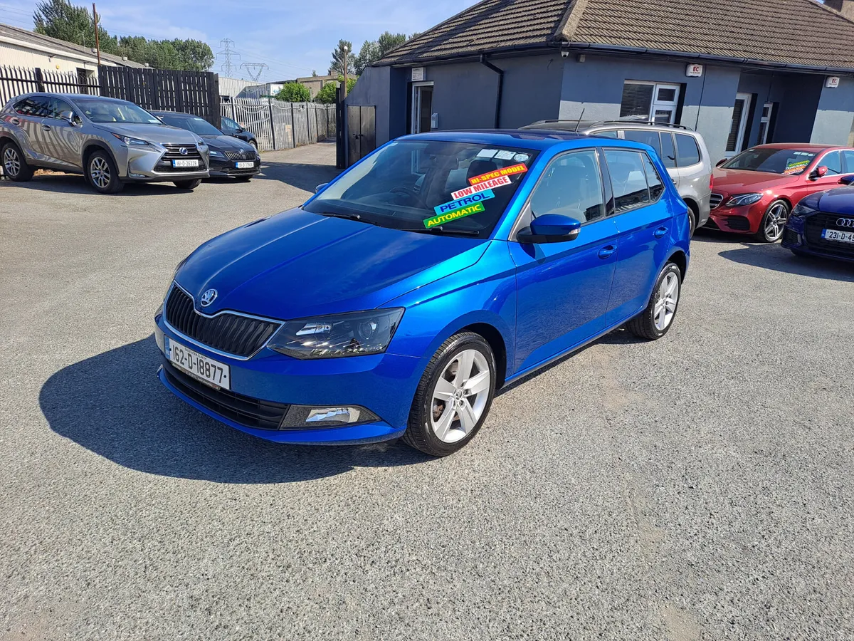 Skoda Fabia LOW KMS STYLE 1.2 TSI 110HP DSG AUTO - Image 4