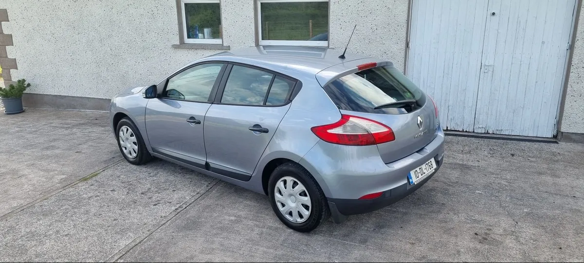 10 Renault Megane 1.5DCi NCT May 27 - Image 4