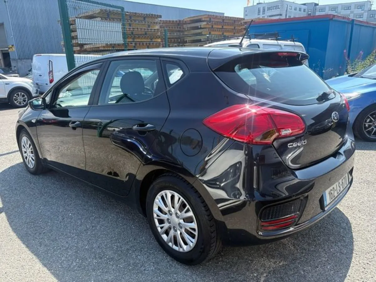 2016 Kia Ceed 1.6L Diesel New NCT 08/2028 Low Mile - Image 4