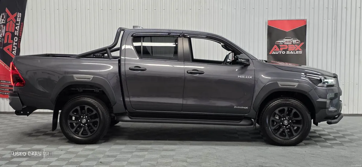 Toyota Hilux DIESEL - Image 5