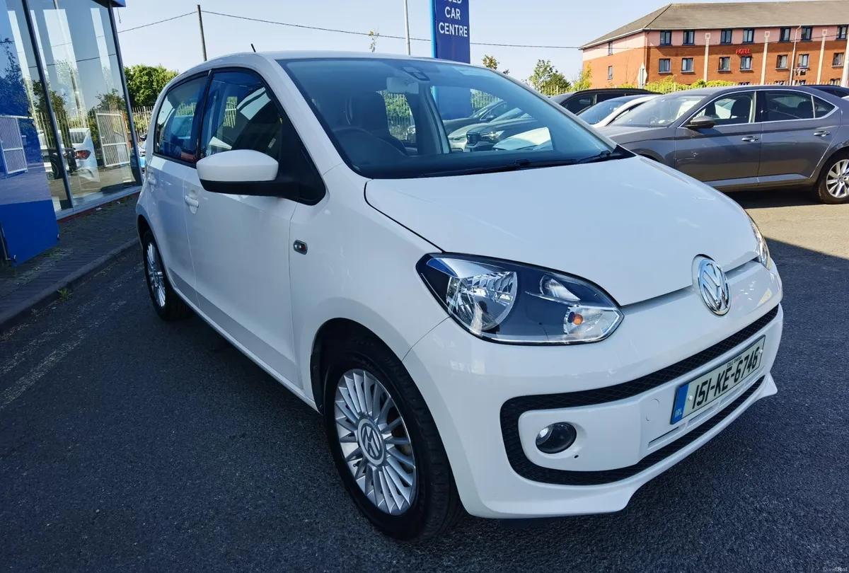 VOLKSWAGEN UP! 1.0 AUTOMATIC PETROL - Image 3