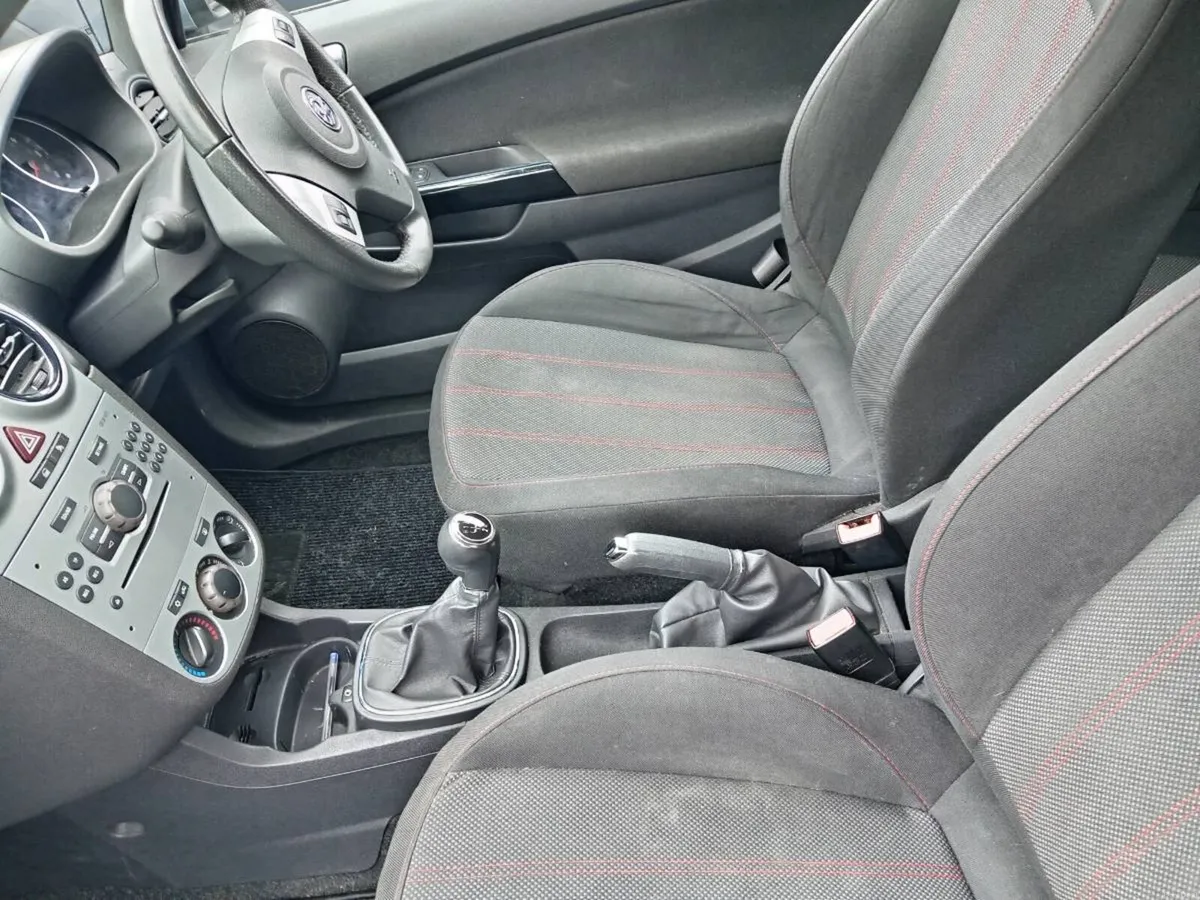 09 Corsa 1.2 SXi 3dr New NCT 07/27 only 101k miles - Image 2