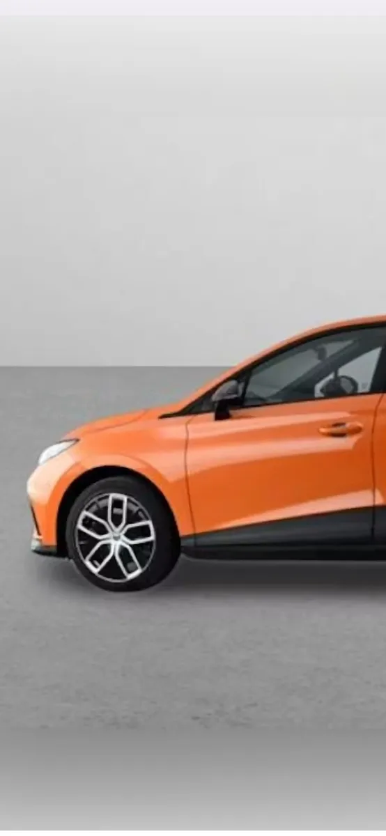 MG4 LR Exclusive EV (Aug '23) 1 YEAR ROAD TAX inc. - Image 5