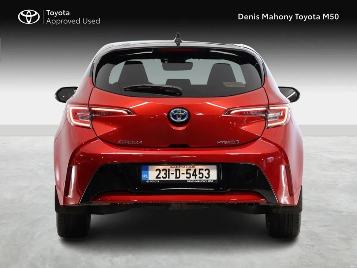 Toyota Corolla Luna Sport Hybrid Hatchback - Image 4
