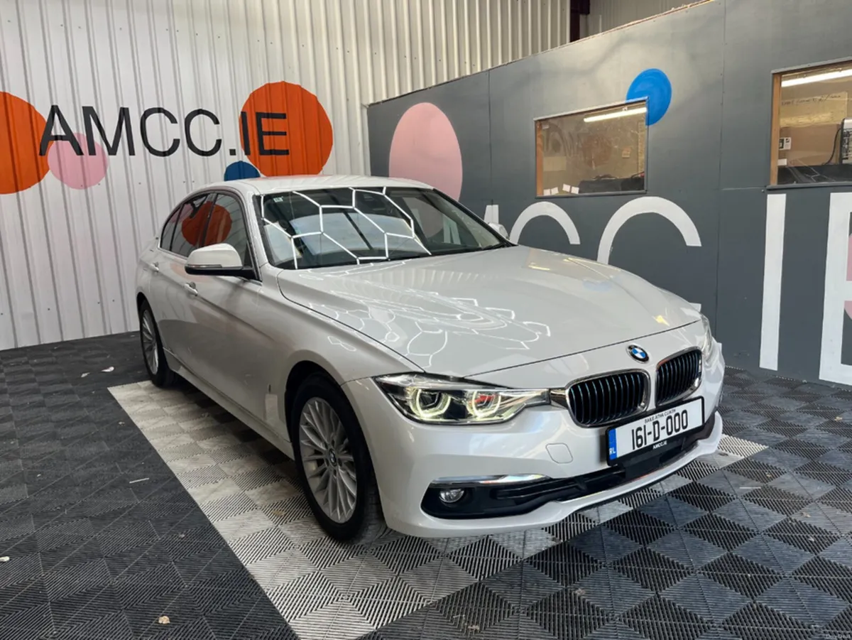 BMW 3-Series 2016 BMW 330E LUXURY 20 AUTOMATIC / C - Image 1