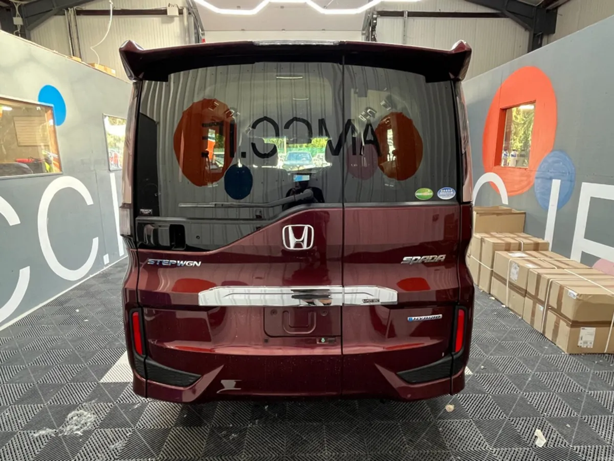 Honda Stepwagon 2019 HONDA STEPWAGONN SPADA HYBRID - Image 3
