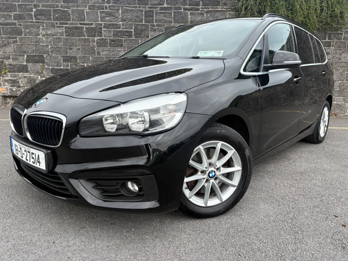 16 BMW 2-Series 7 seats! Automatic 1 Owner!! FSH - Image 3