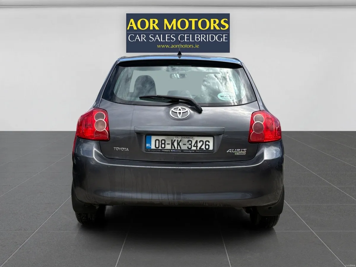 Toyota Auris 2008 - Image 4