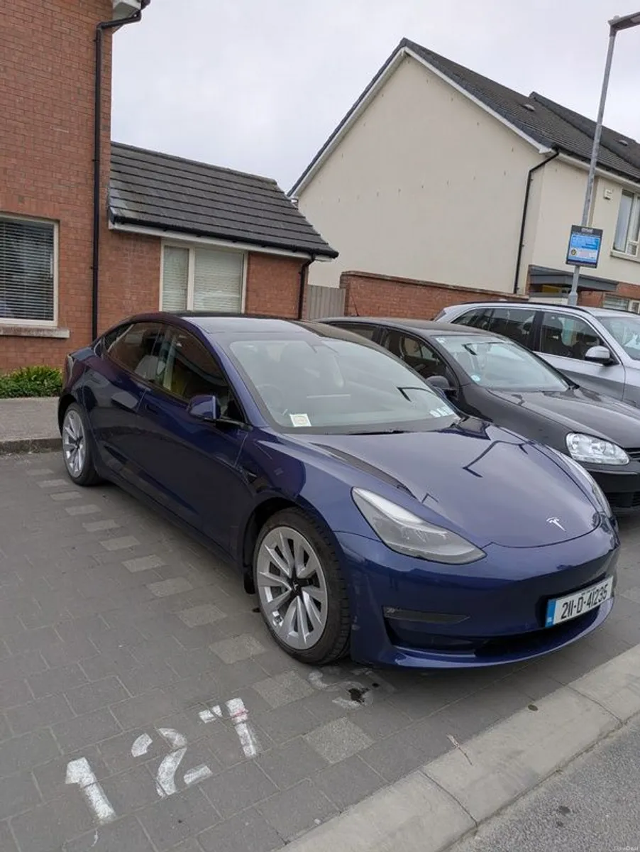 2021 Tesla Model 3 Long Range - 500Km - Warranty - Image 1