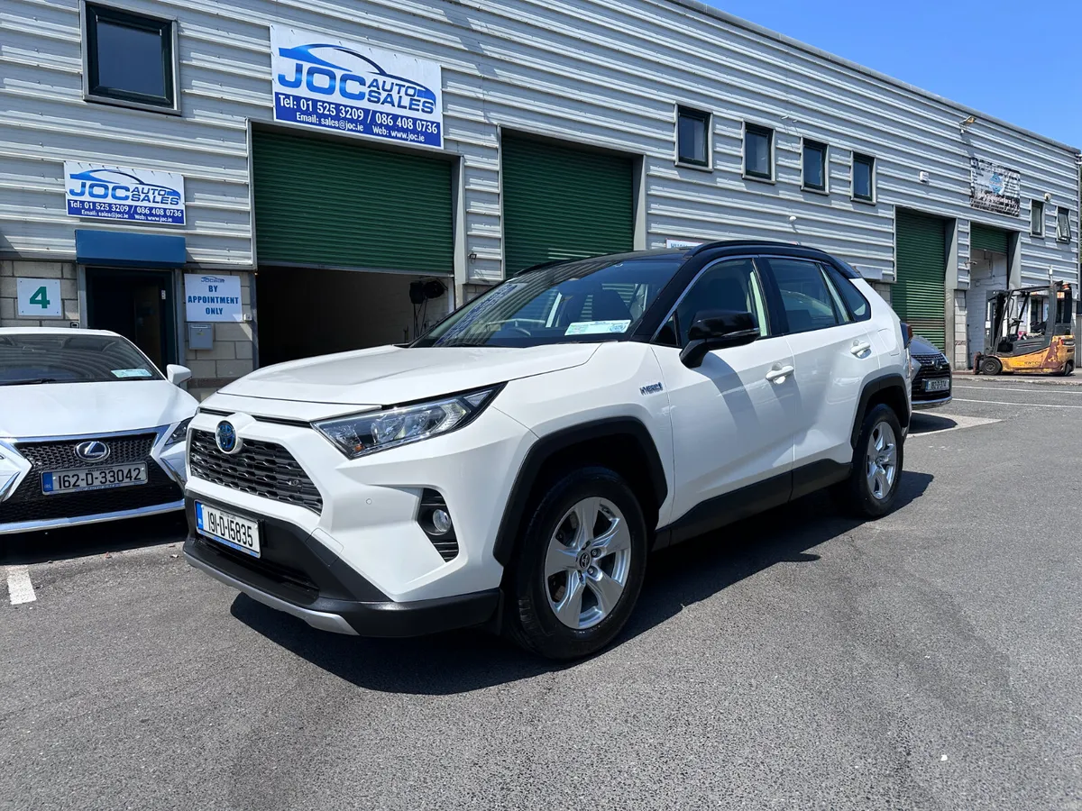 Toyota RAV4 2.5 Hybrid Luna, 2019 - Image 2