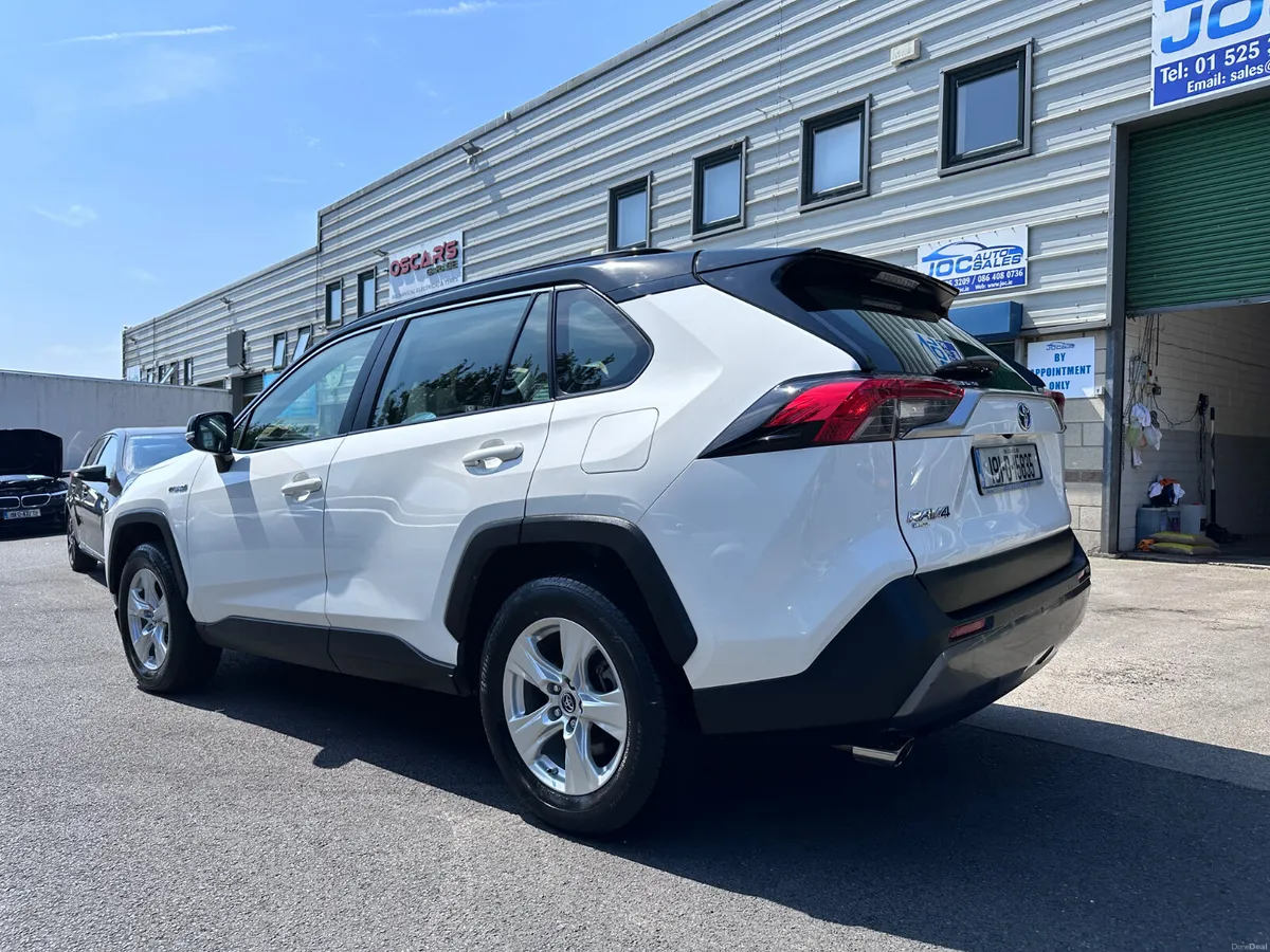 Toyota RAV4 2.5 Hybrid Luna, 2019 - Image 6