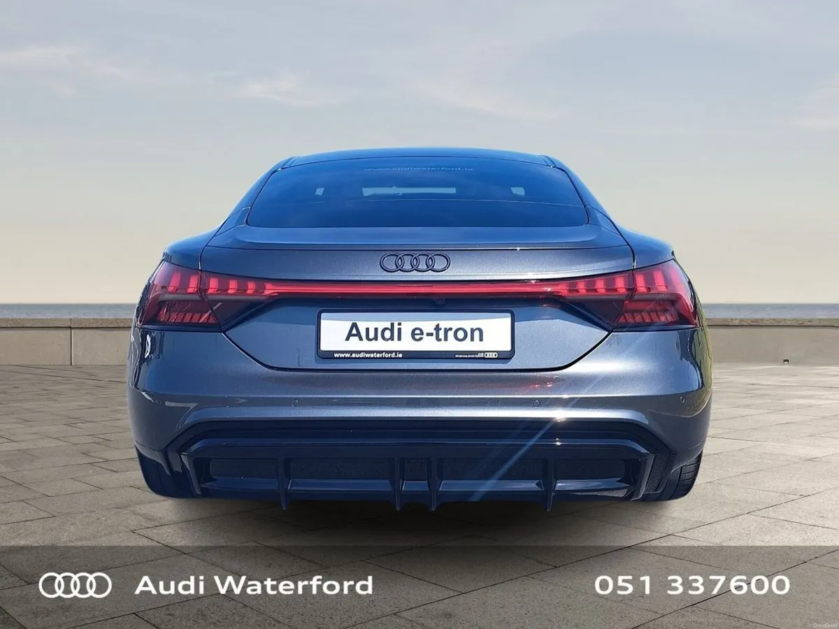 Audi e-tron GT quattro 370 KW from €1,725 per mont - Image 6