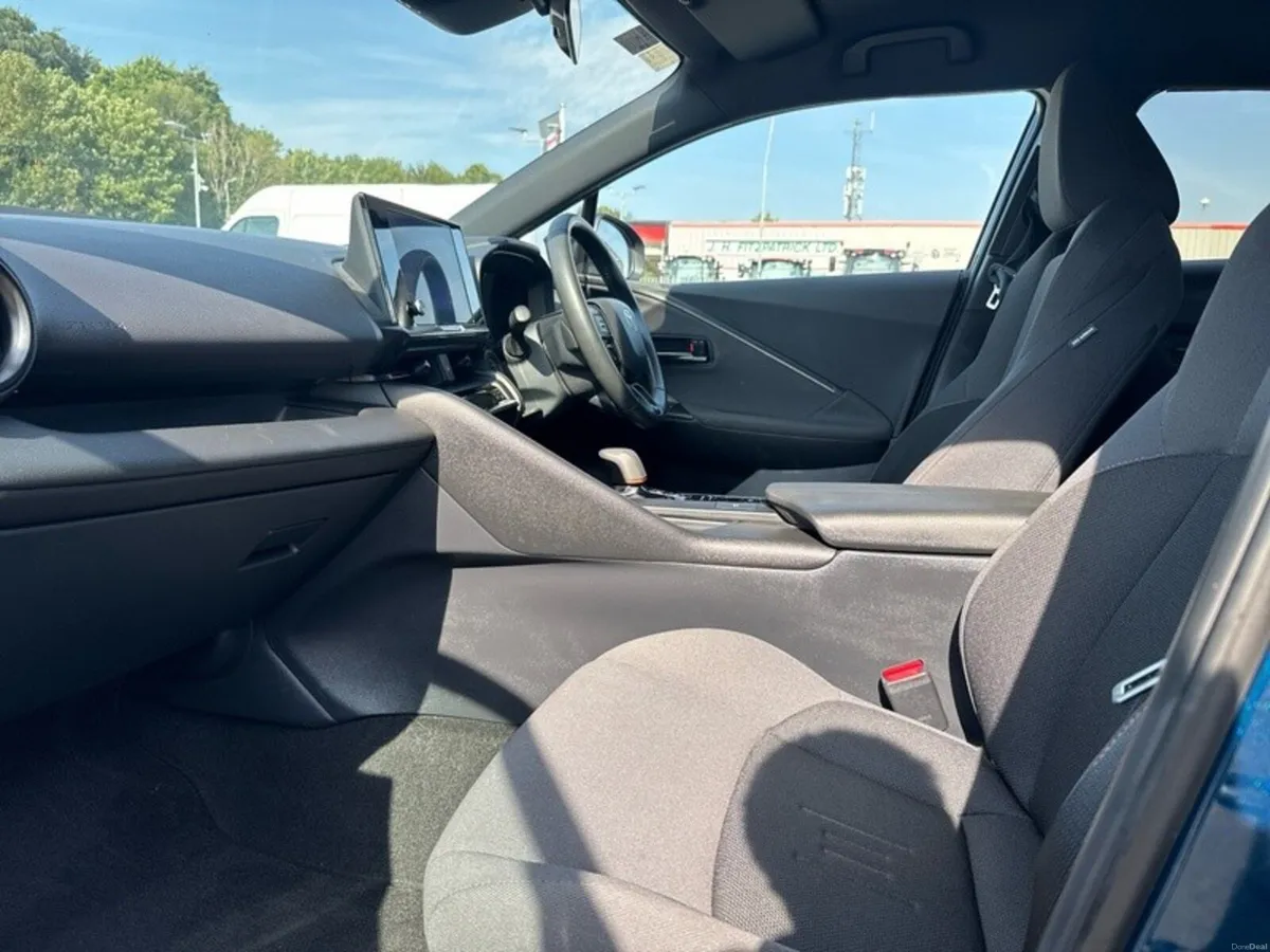 Toyota C-HR C-HR HYBRID SPORT - Image 6