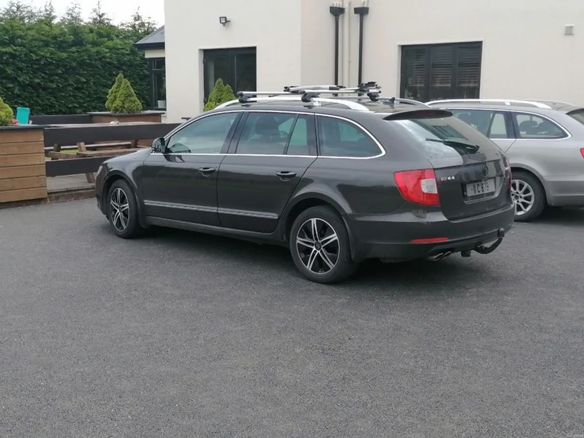 Skoda Superb Estate, 4x4, 200 BHP - Image 2