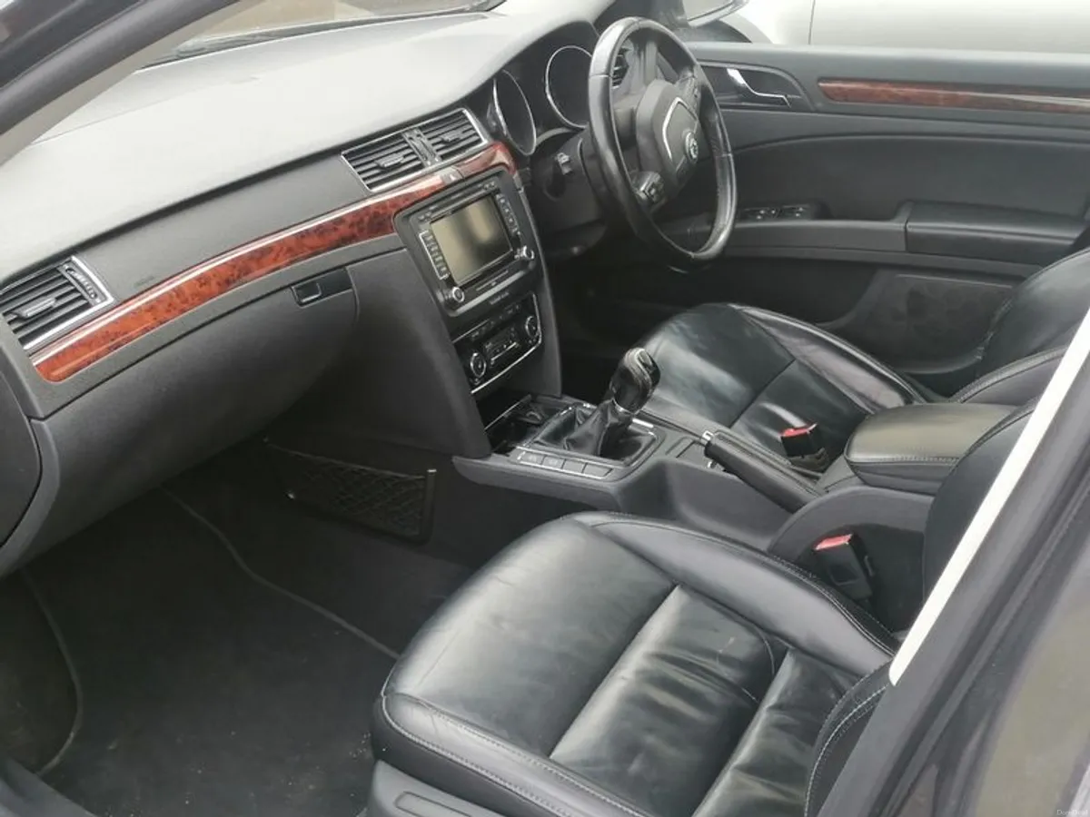 Skoda Superb Estate, 4x4, 200 BHP - Image 4