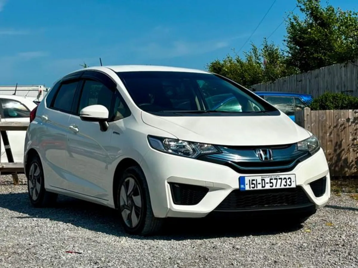 Honda Fit Daa-gp5 Hybrid 5DR Auto - Image 4